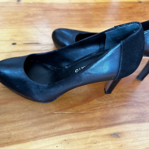 Franco Sarto High-heel with Suede accent - Picture 2 of 7